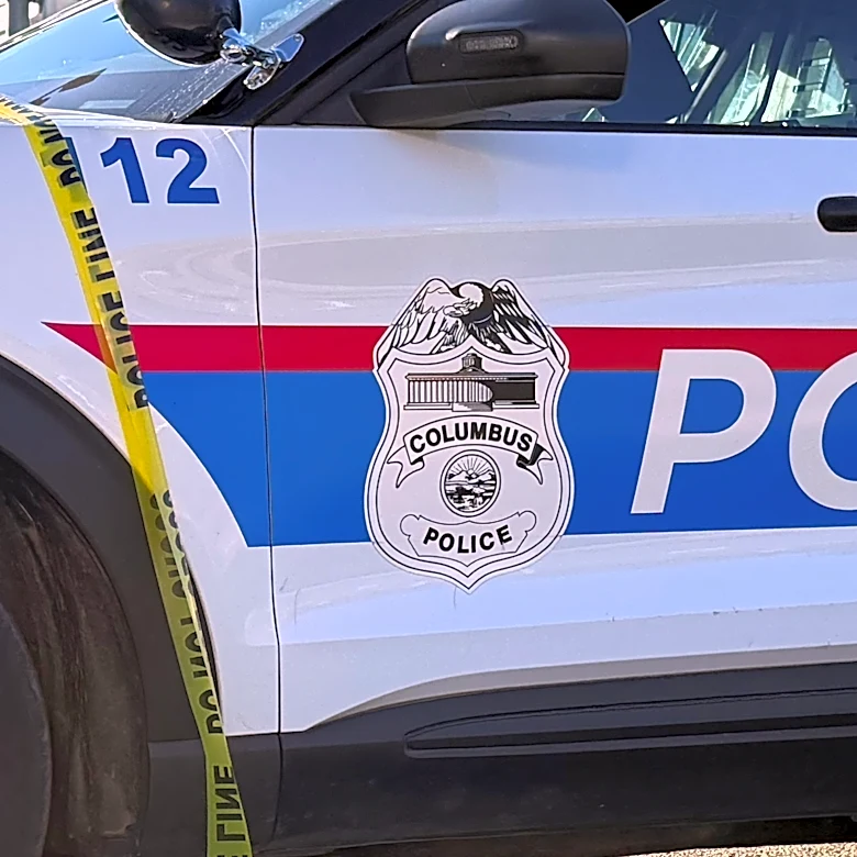 Teen shot at after holding man hostage, stealing his car, police say