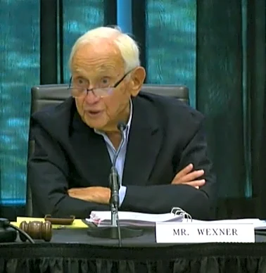 Les Wexner appears at first OSU medical center board meeting since May 2025