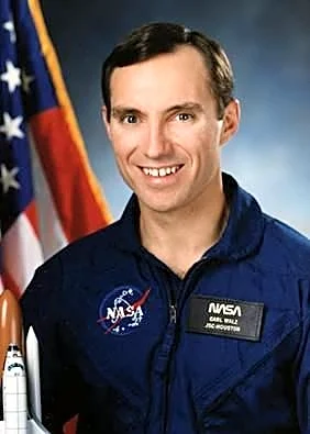 Carl Walz went from watching Neil Armstrong to setting a space record