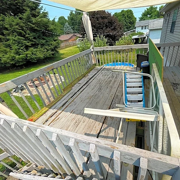 Hog fencing provides simple upgrade to your deck