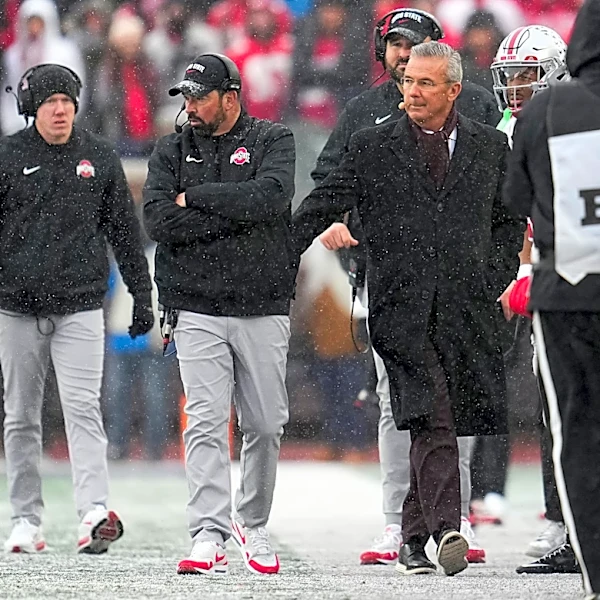 Ryan Day is not alone. Urban Meyer says he wouldn't have let Texas score