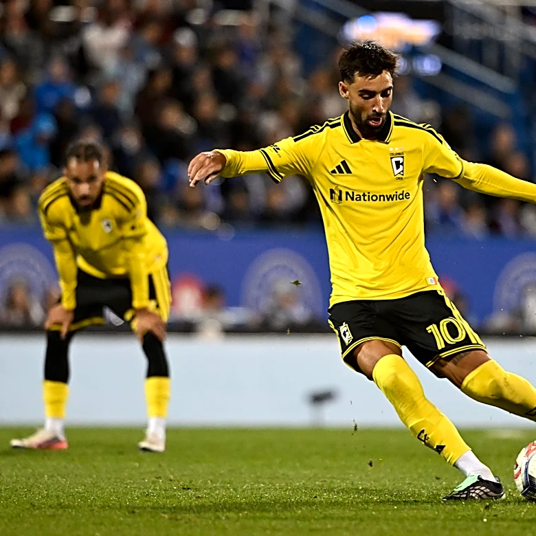 Mo Farsi, Brais Mendez lead Columbus Crew past CF Montreal 2-0