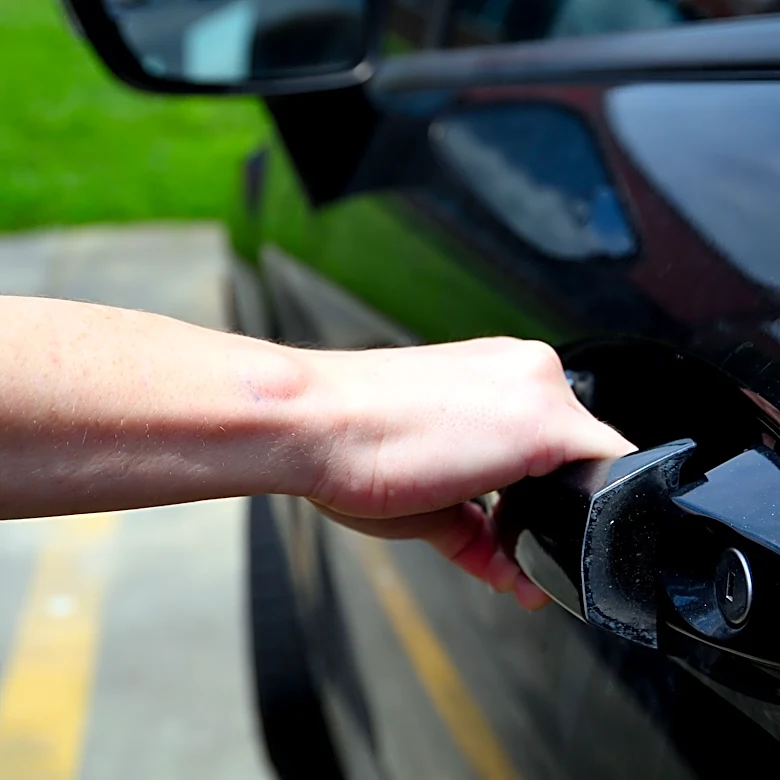 Prison, $578,000 repayment for Ohio man in international rental car scheme