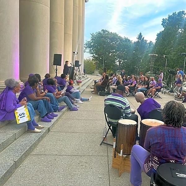 Columbus city officials honor victims, survivors at domestic violence vigil