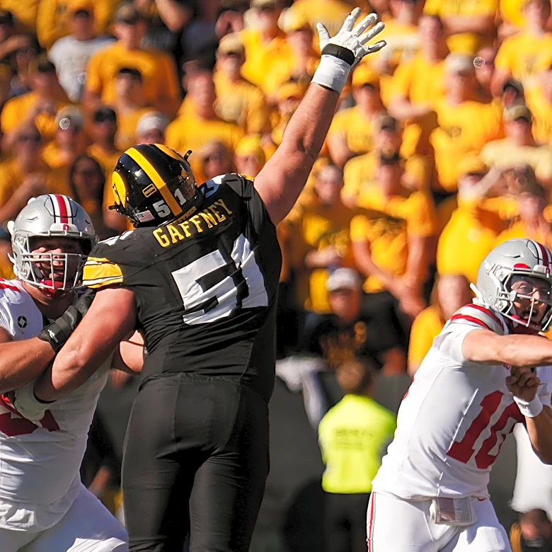Ohio State QB Julian Sayin's experience under pressure now paying off