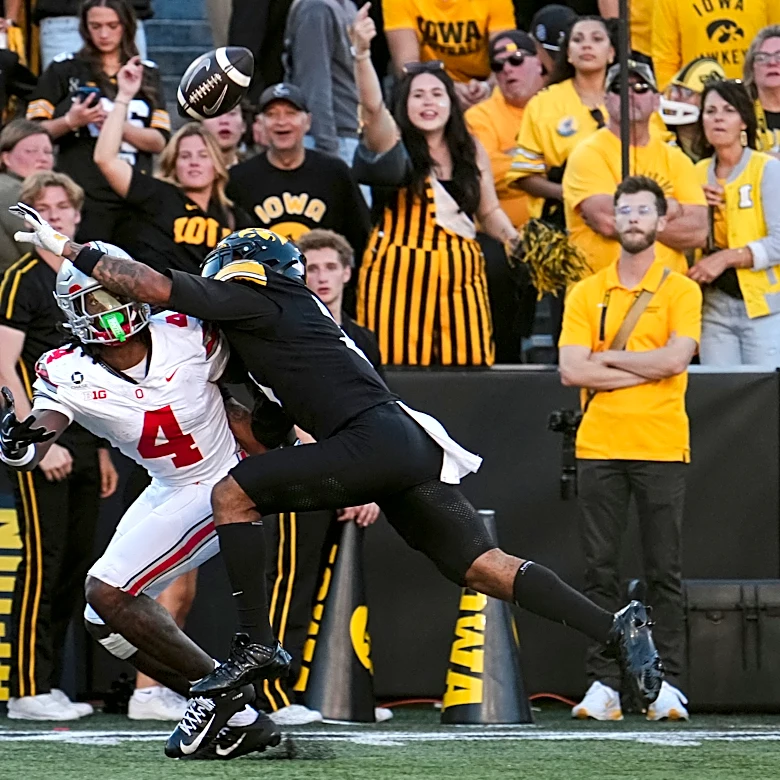 Is Jeremiah Smith's strength keeping him from drawing pass interference?