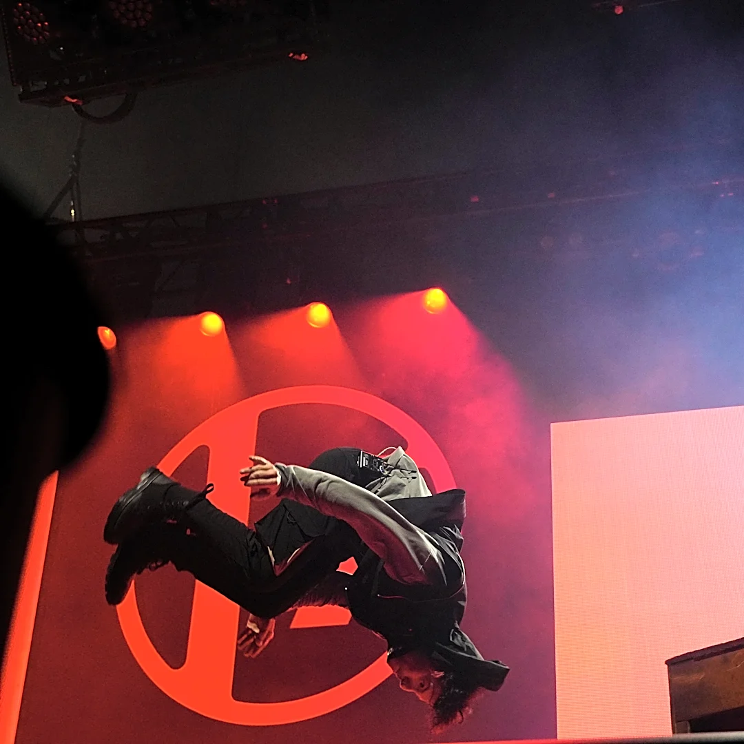 Skeleton Clique descends on Columbus for Twenty One Pilots' big show