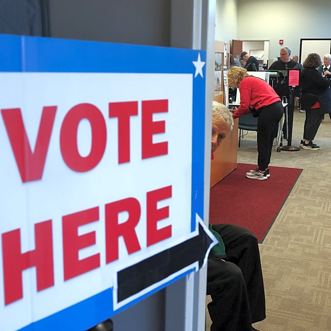 Ohio early in-person voting hours now extend to weekends