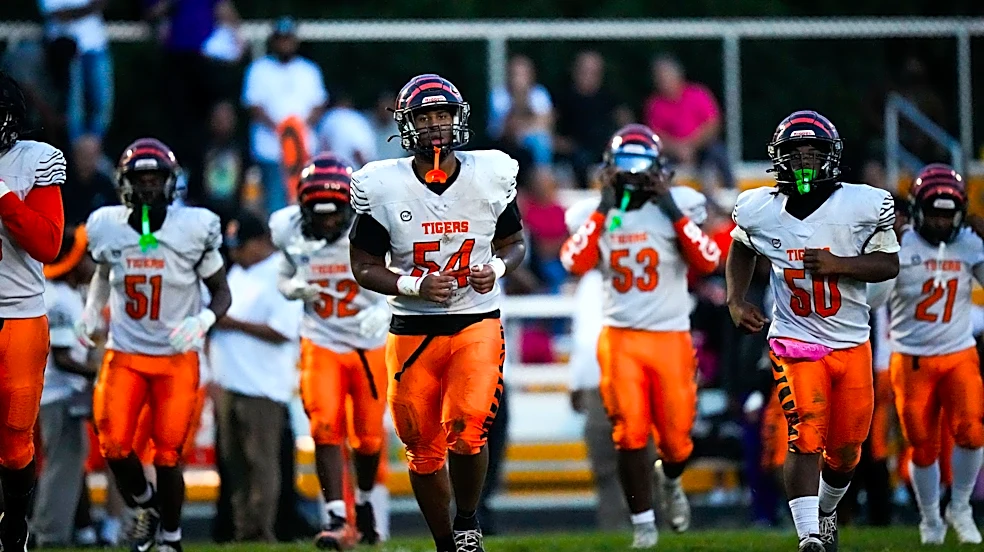 Top central Ohio high school football games in Week 10, and our predictions