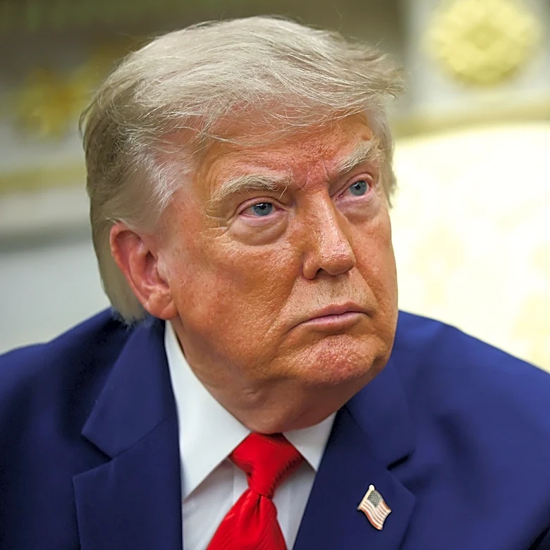 What is Trump's approval rating in Tennessee? What July polls say