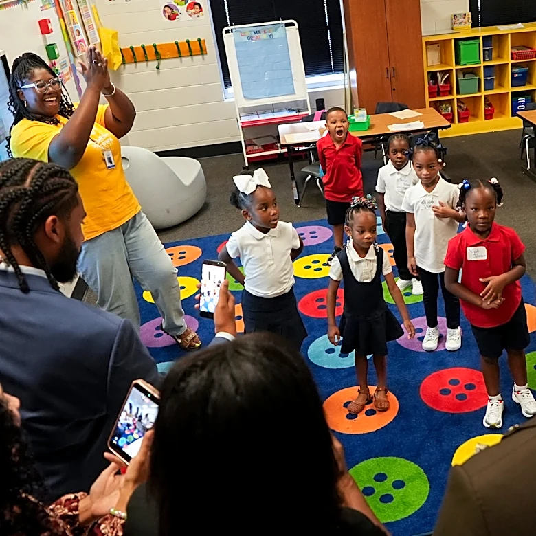 Memphis schools budget passes on split vote after delays