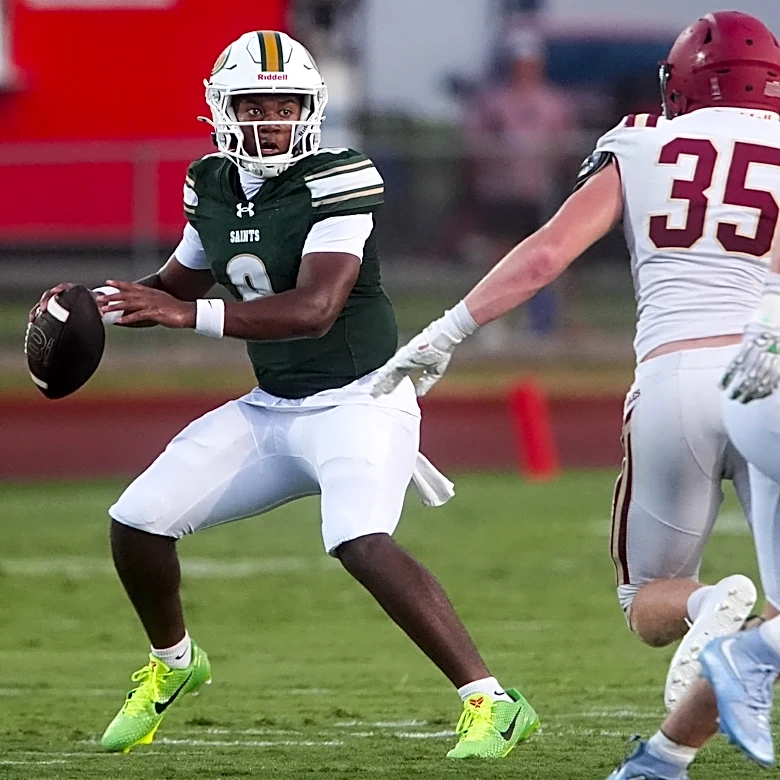 How Memphis football target Cayden Dixon powered Briarcrest to TSSAA win