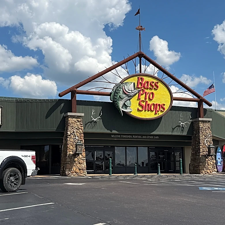 Bass Pro Shops ends East Memphis run, consolidates at Pyramid