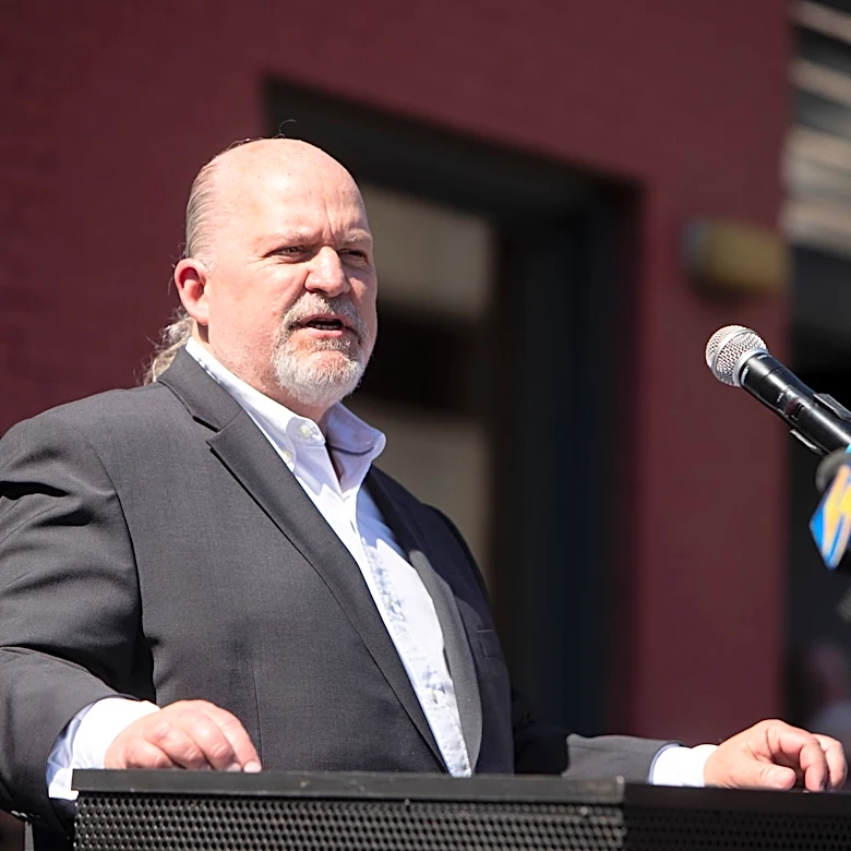 John Doyle leaving Rock 'n' Soul Museum, Memphis Music Hall of Fame