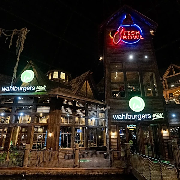 Mark Wahlberg, giant scissors and a Wahlburgers Wild Memphis relaunch