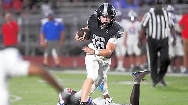 Why Houston QB Canon Day finally took brother's advice as Mustangs beat Bartlett