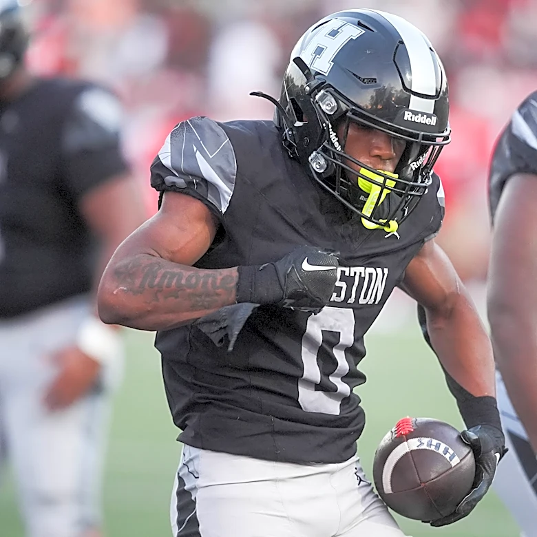 Memphis area's top offensive football players at 2026 TSSAA midseason