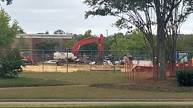 What's that being built at Carriage Crossing in Collierville?