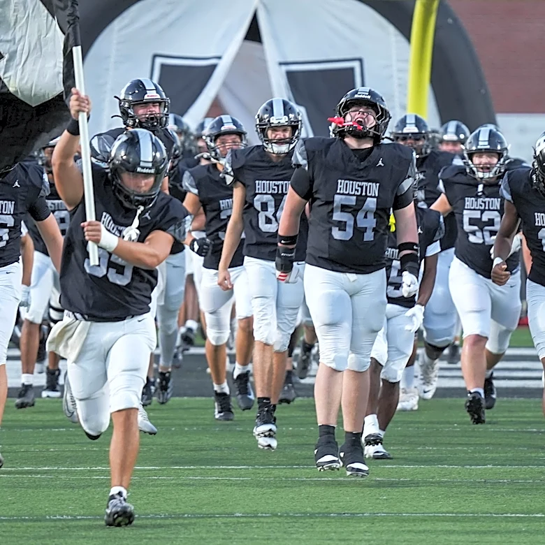 Vote for Memphis area boys high school athlete of the week from Sept. 21-26