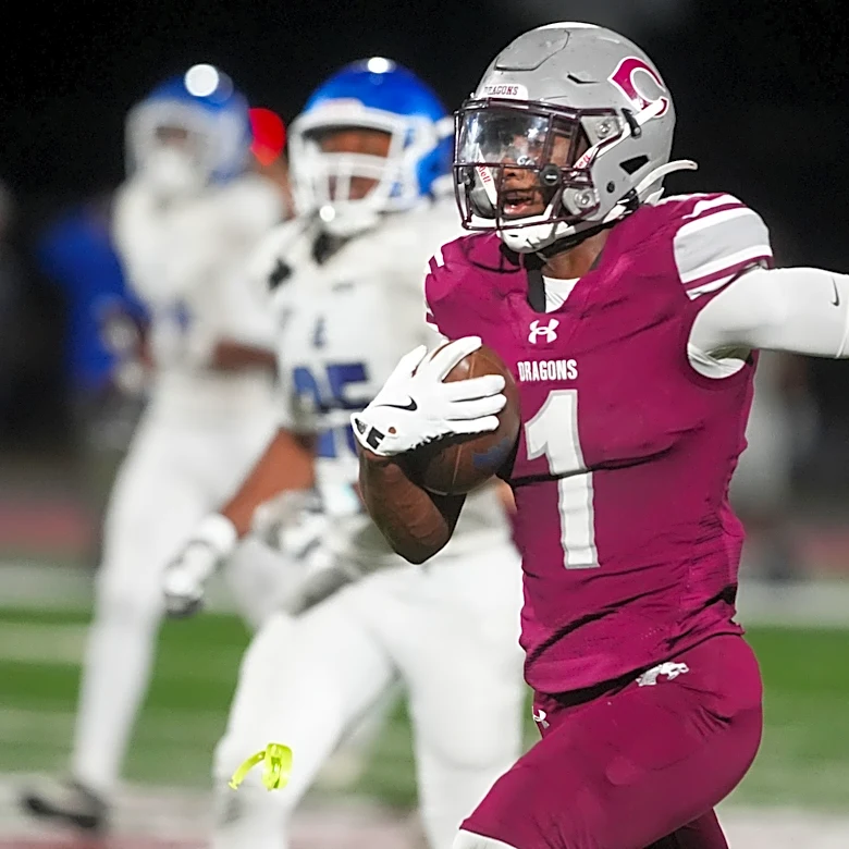 Vote: Who is the top Memphis area offensive football player at midseason?