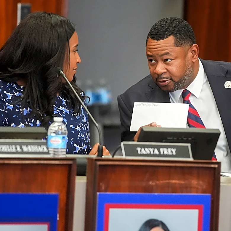 Memphis-Shelby County Schools board names new leadership amid takeover suit