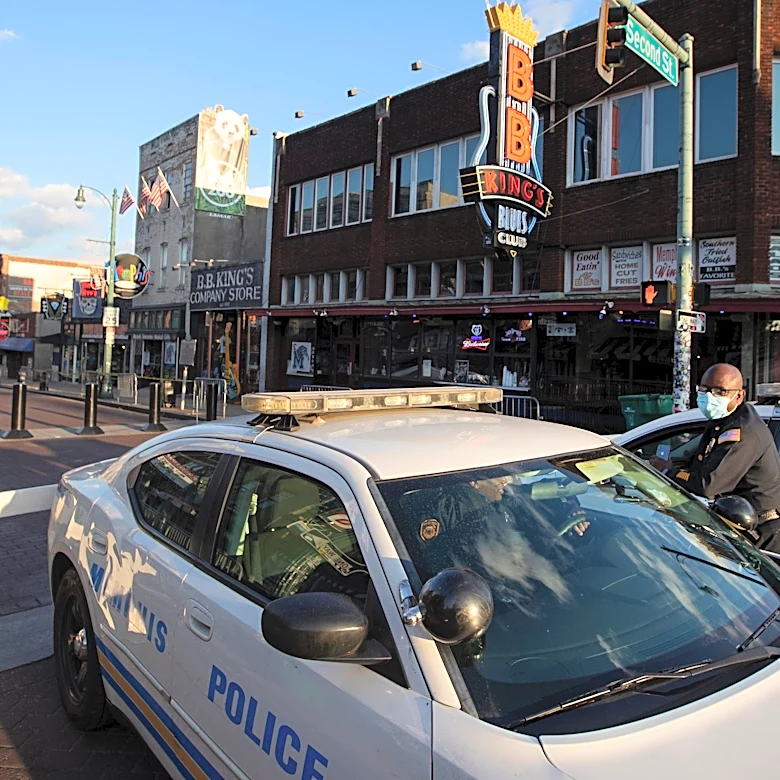 Five people dead, three hurt after crash involving Memphis police car