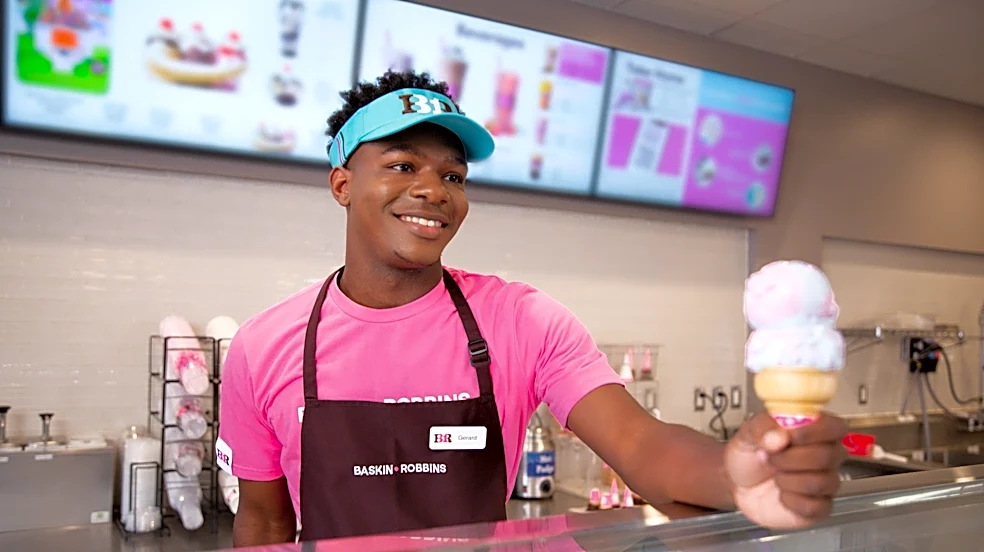 Baskin-Robbins celebrates Hernando opening, Collierville bridge reopens