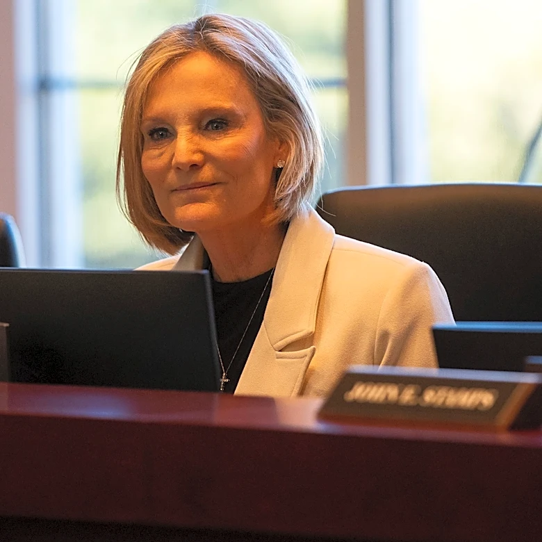 Deely challenges Marshall for Collierville Position 4 seat