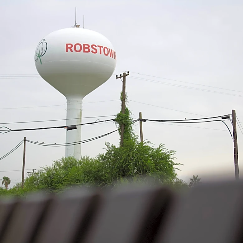 Man, 22, dies in crash at County Road 77 intersection in Robstown area