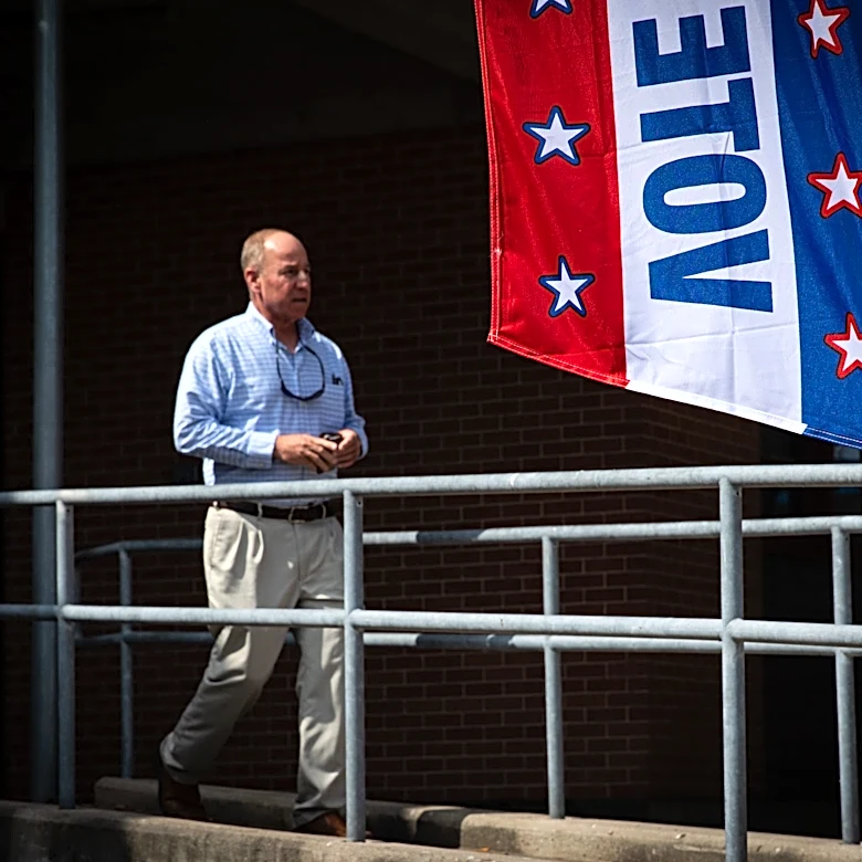 Two city of Corpus Christi mayoral candidates withdraw from race