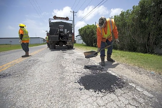 Dodging potholes in Corpus Christi? Here's how to get that fixed