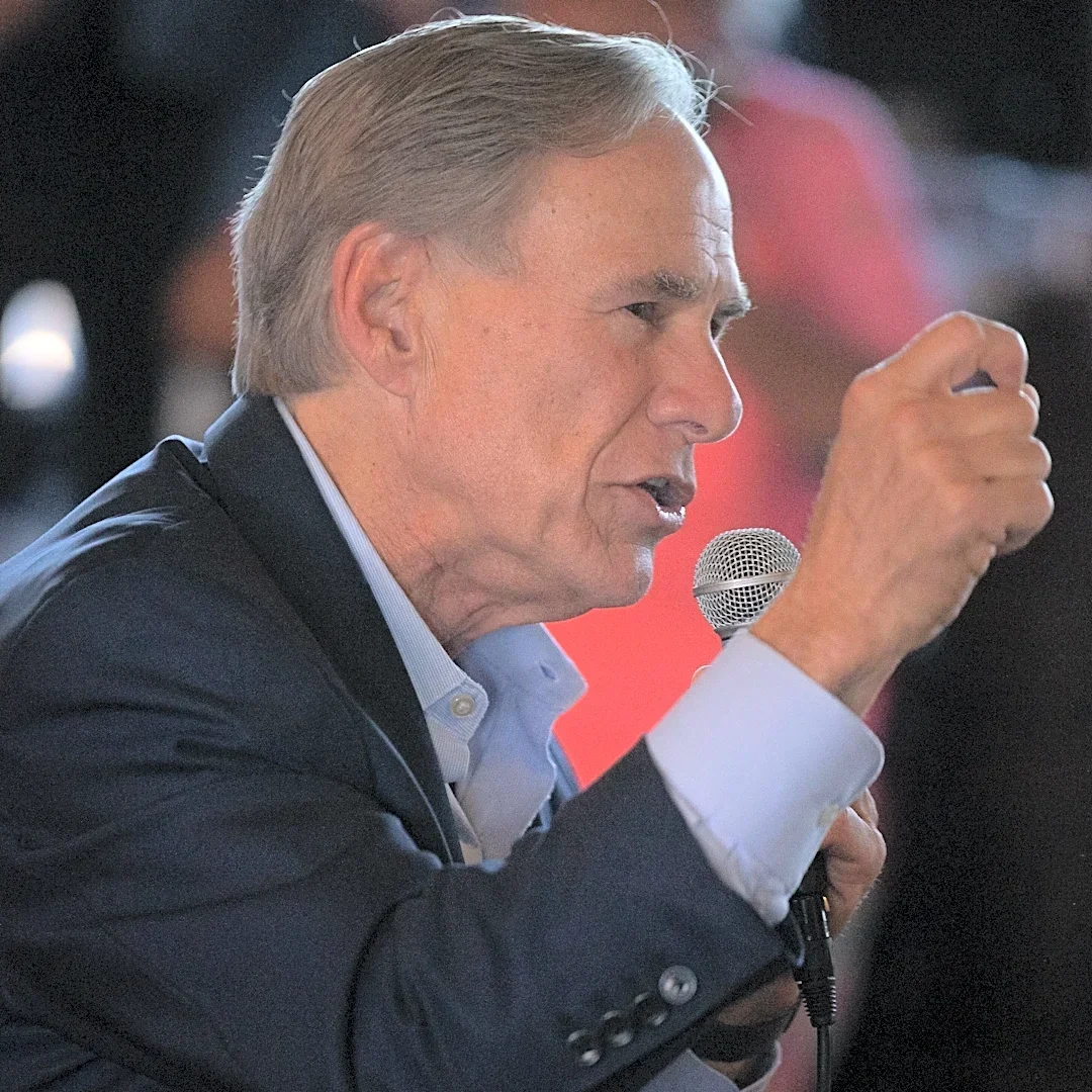 Gov. Greg Abbott makes stop in Corpus Christi to talk voting, new app