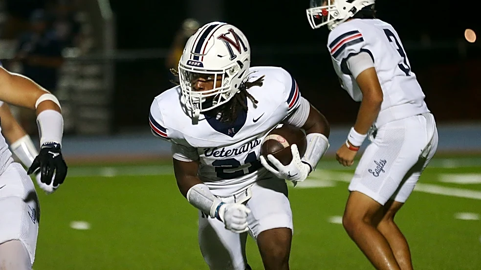 Check out the Week 9 Coastal Bend high school football previews, predictions