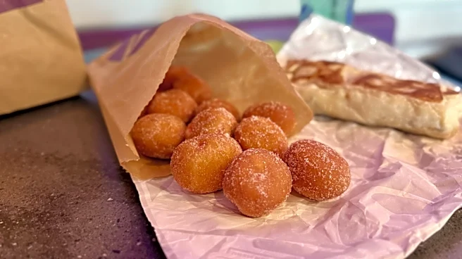 Review: Taco Bell's New Strawberry Cinnabon Delights Stink - Literally