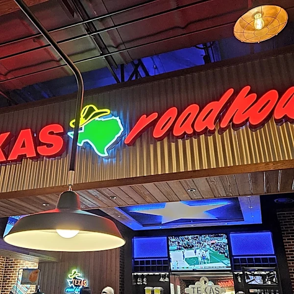 The Cozy Texas Roadhouse Menu Item We Don't Have In The US