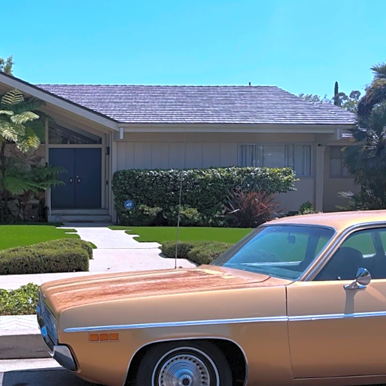 I Hung Out In The Brady Bunch Kitchen And It Was A Retro Wonderland