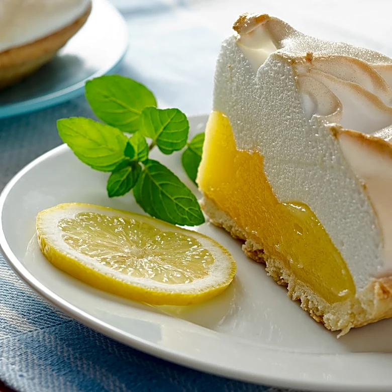 Make The Best Lemon Meringue Pie With These 12 Baker-Approved Tips