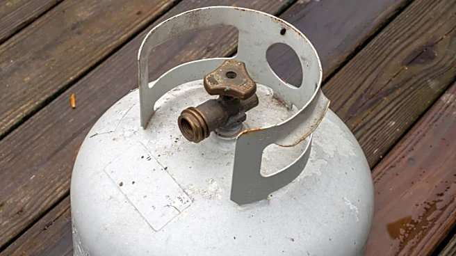 Here's How Long A Propane Tank Will Typically Last For Your Grill
