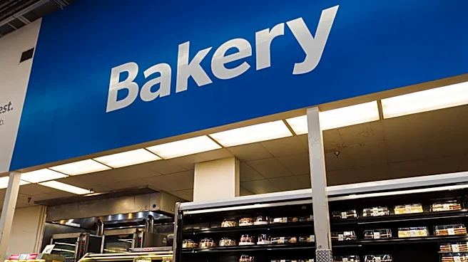 Sam's Club's New Cake Slices Have Shoppers Flocking To The Bakery