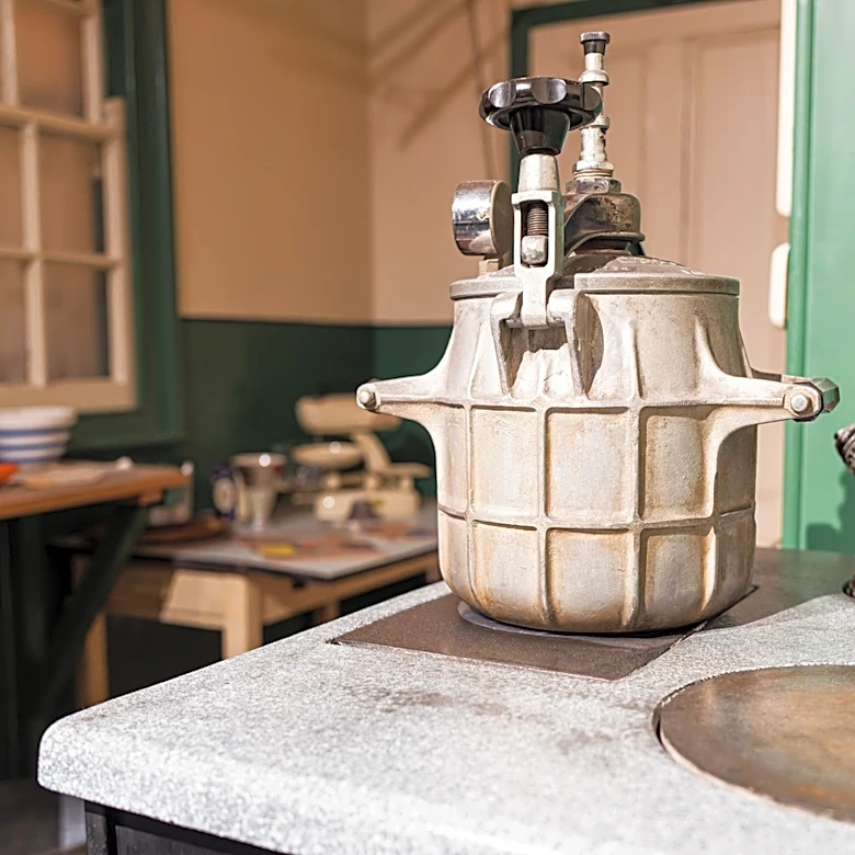 This Old-Fashioned Appliance Could Be Found In Most Kitchens – Now, It's A Thing Of The Past
