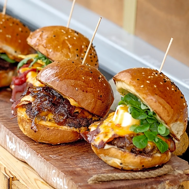 5 Best Chain Restaurant Sliders, According To Customers