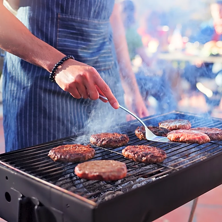 14 Home Depot Finds For Organizing Your Outdoor Grilling Space
