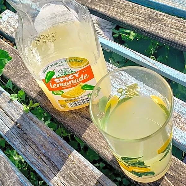 Aldi's New Spicy Lemonade Makes Quite An Impression