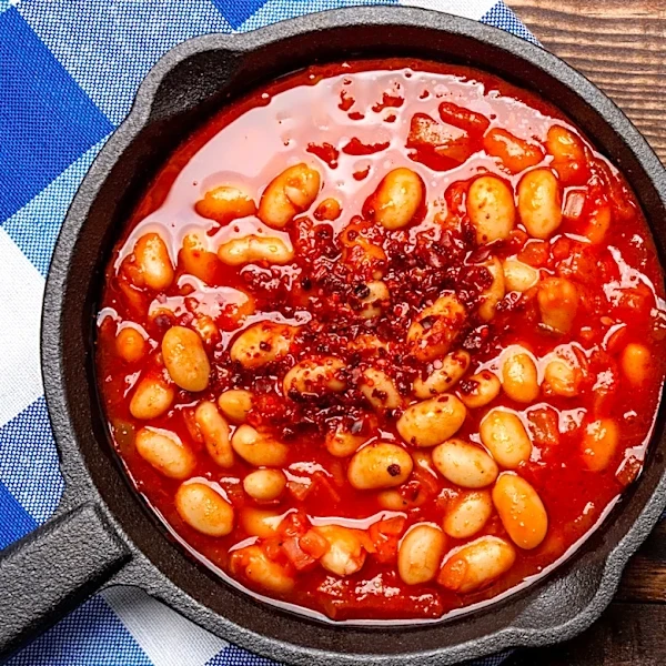 The Best Canned Baked Beans Come From This Beloved Brand