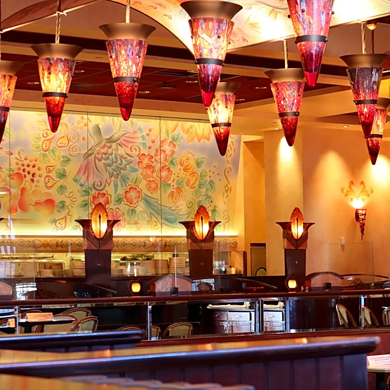 What Does 'SkinnyLicious' Actually Mean At The Cheesecake Factory?