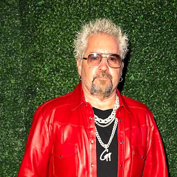 Should You Wash Cast Iron With Soap? Guy Fieri Has A Strong Opinion
