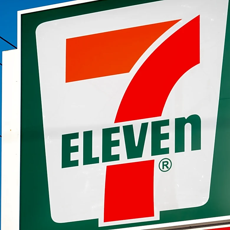 9 Best Fresh Foods To Buy At 7-Eleven
