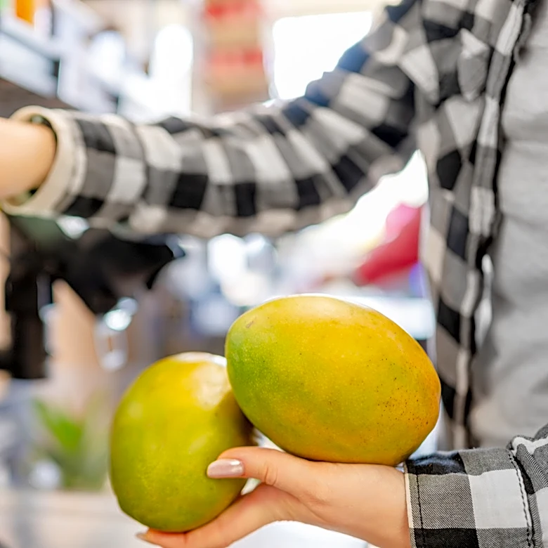 The 10 Worst Self-Checkout Habits Employees Can't Stand