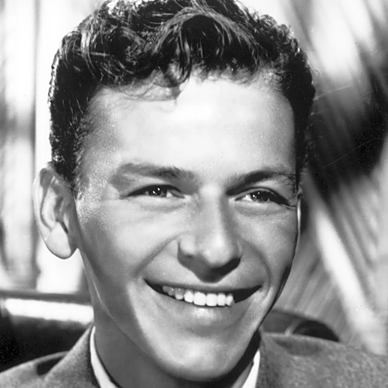 This Chicago Steakhouse Beloved By Frank Sinatra Still Exists Today