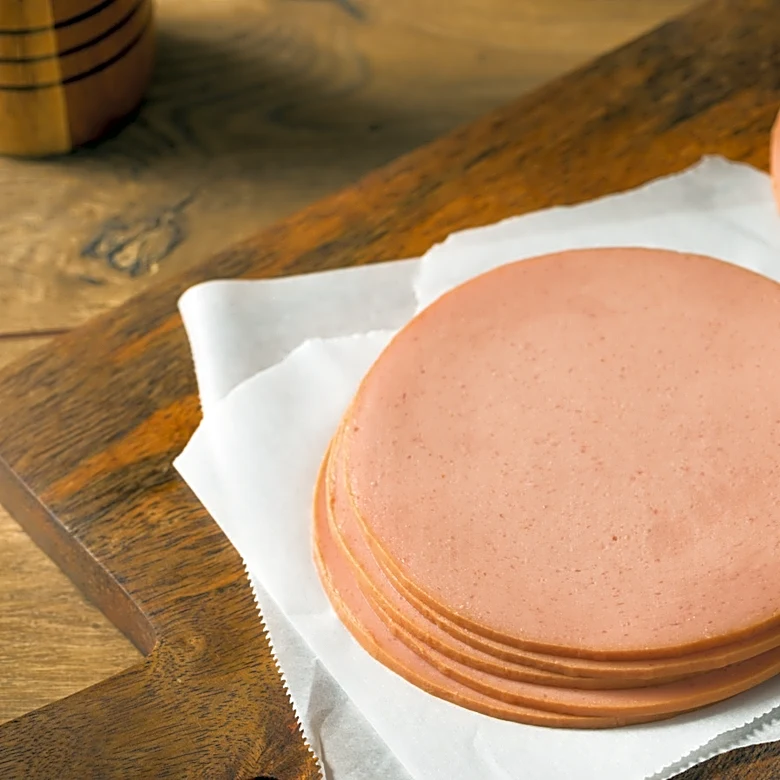 The Retro '50s Dish That Made Bologna The Star